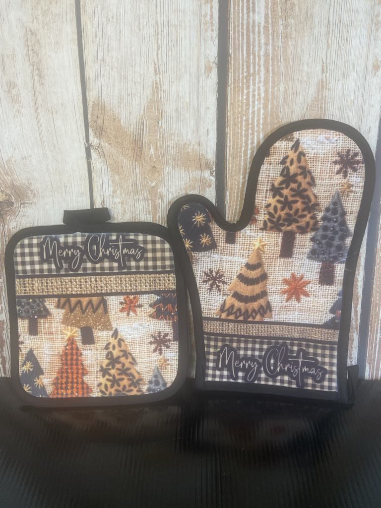 Christmas Potholder and Oven Mitt Sets