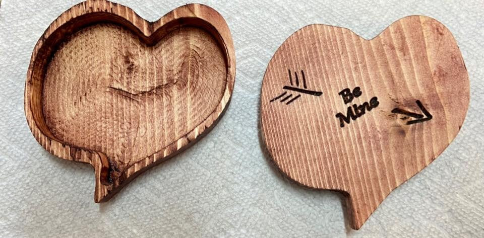 Heart-shaped keepsake boxes