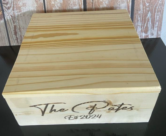 Personalized Cake Riser box